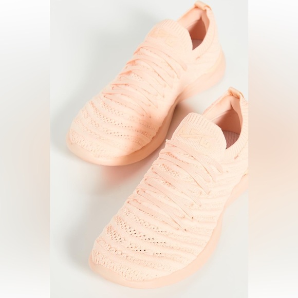APL ♡ Techloom Wave Sneakers in Faded Peach - Picture 4 of 14